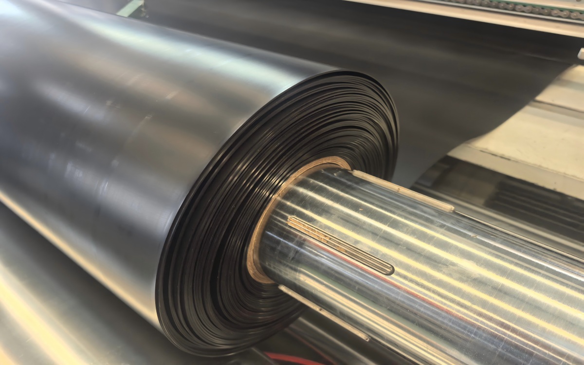 Haoyang Environmental Technology High Density Polyethylene Geomembrane: Engineering Excellence in Containment Solutions Haoyang Environmental Technology High Density Polyethylene Geomembrane: Engineering Excellence in Containment Solutions