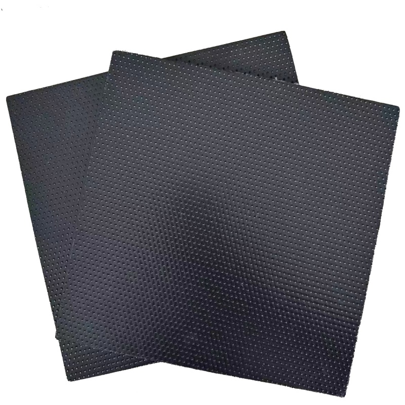 Géomembrane en PEHD texturée par points