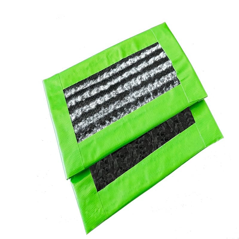 Landfill Cap Bentonite Liner with Geotextile