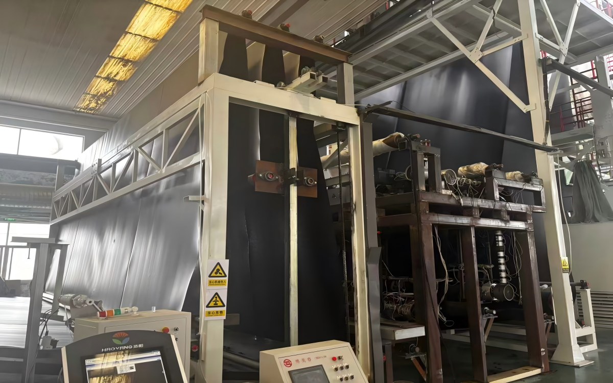 ¿Cuál es la diferencia entre geomembranas lisas y texturizadas? ¿Cuál es la diferencia entre geomembranas lisas y texturizadas?