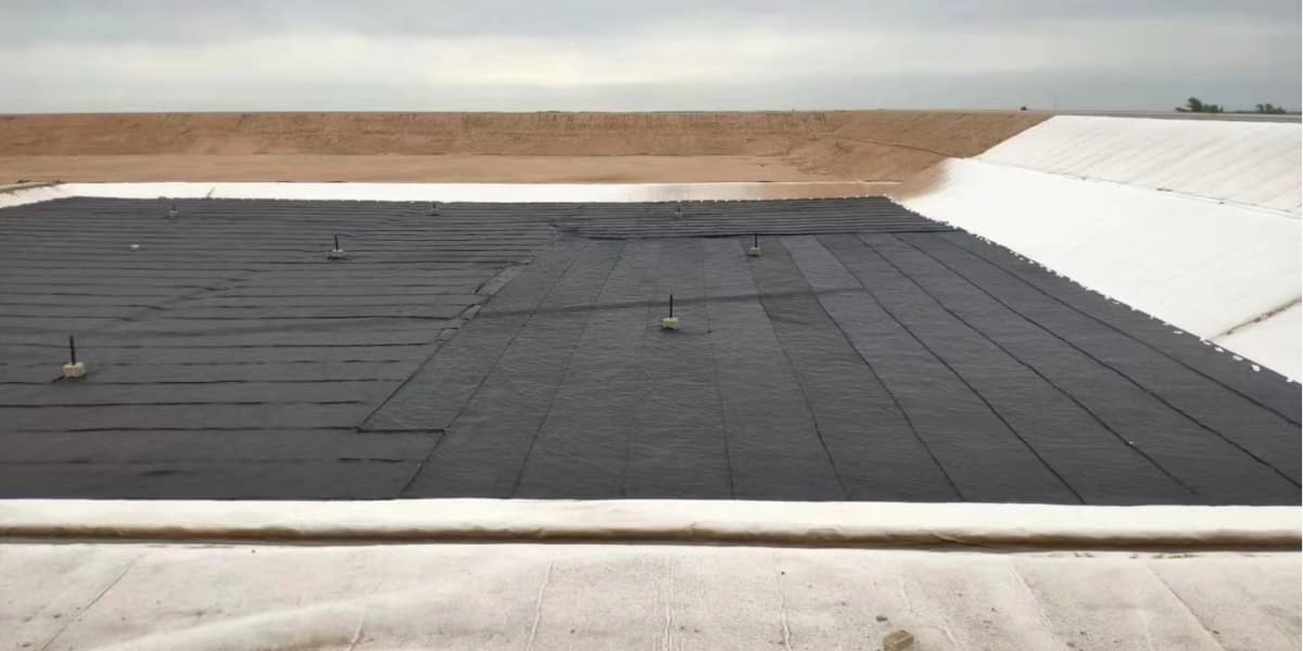 Proyecto de prevención de filtraciones en el vertedero de residuos sólidos de Xinjiang Jinpai Proyecto de prevención de filtraciones en el vertedero de residuos sólidos de Xinjiang Jinpai