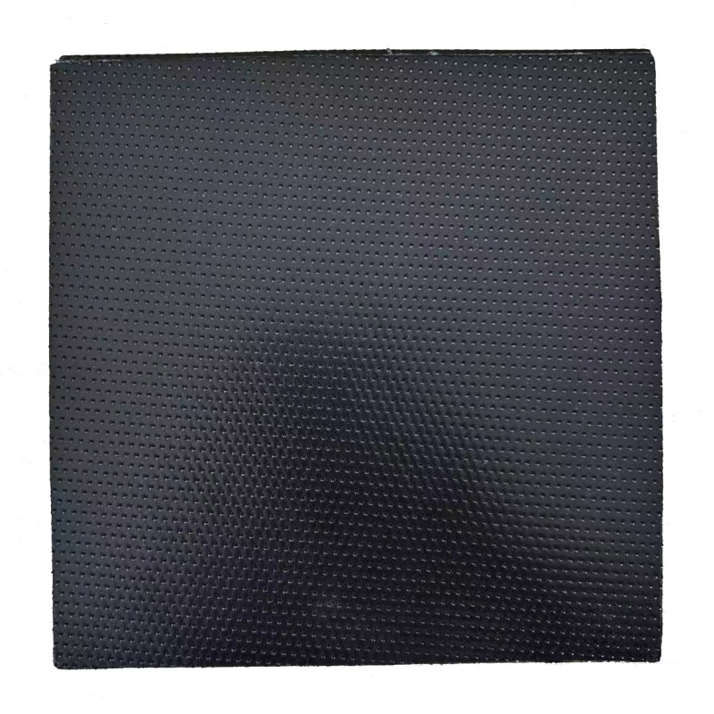 Géomembrane en PEHD texturée par points