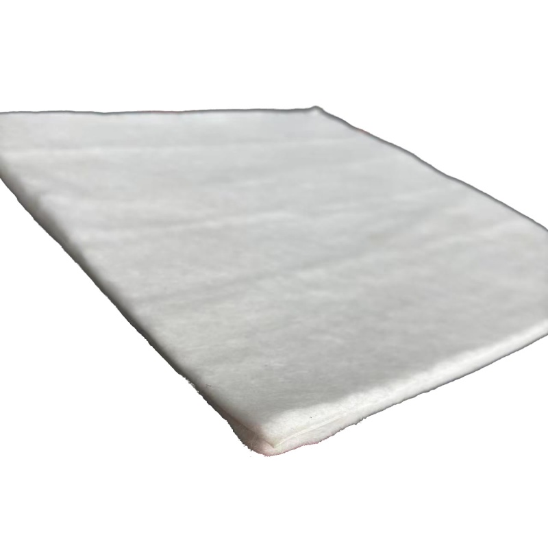 Geomembrana compuesta antifiltraciones