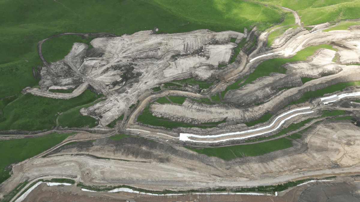 Проект в Синьцзяне.png Проект в Синьцзяне.png